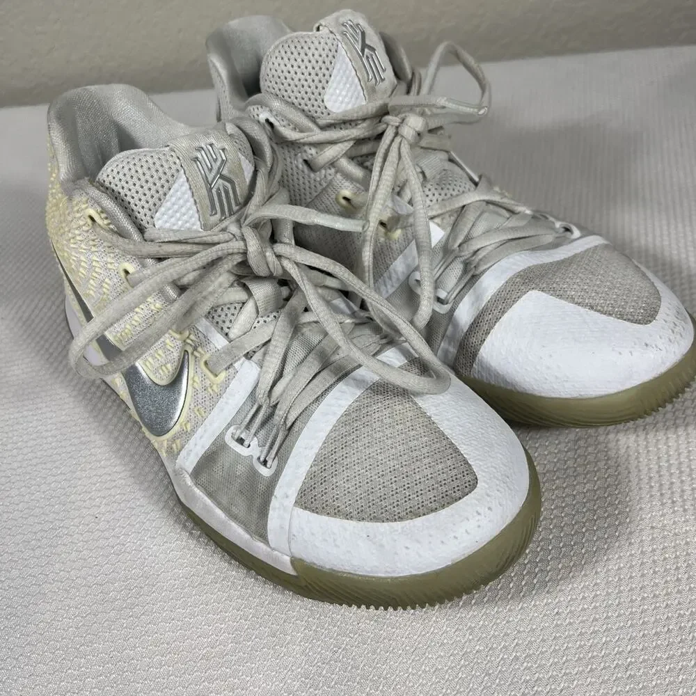 Youth 2017 Nike Zoom Kyrie 2 White Chrome Lace-up Basketball Shoes, Size Youth 4